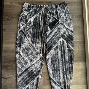 Lululemon Joggers (retro)